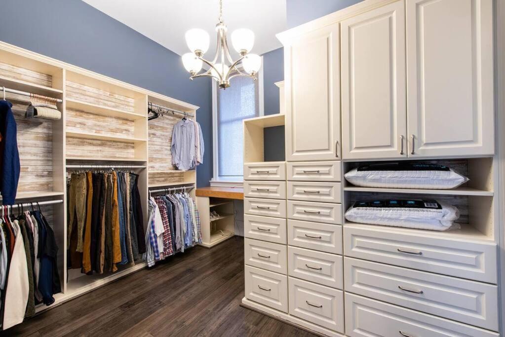 Downtown Sophistication/ Two Bedroom / Two Bath Louisville Esterno foto